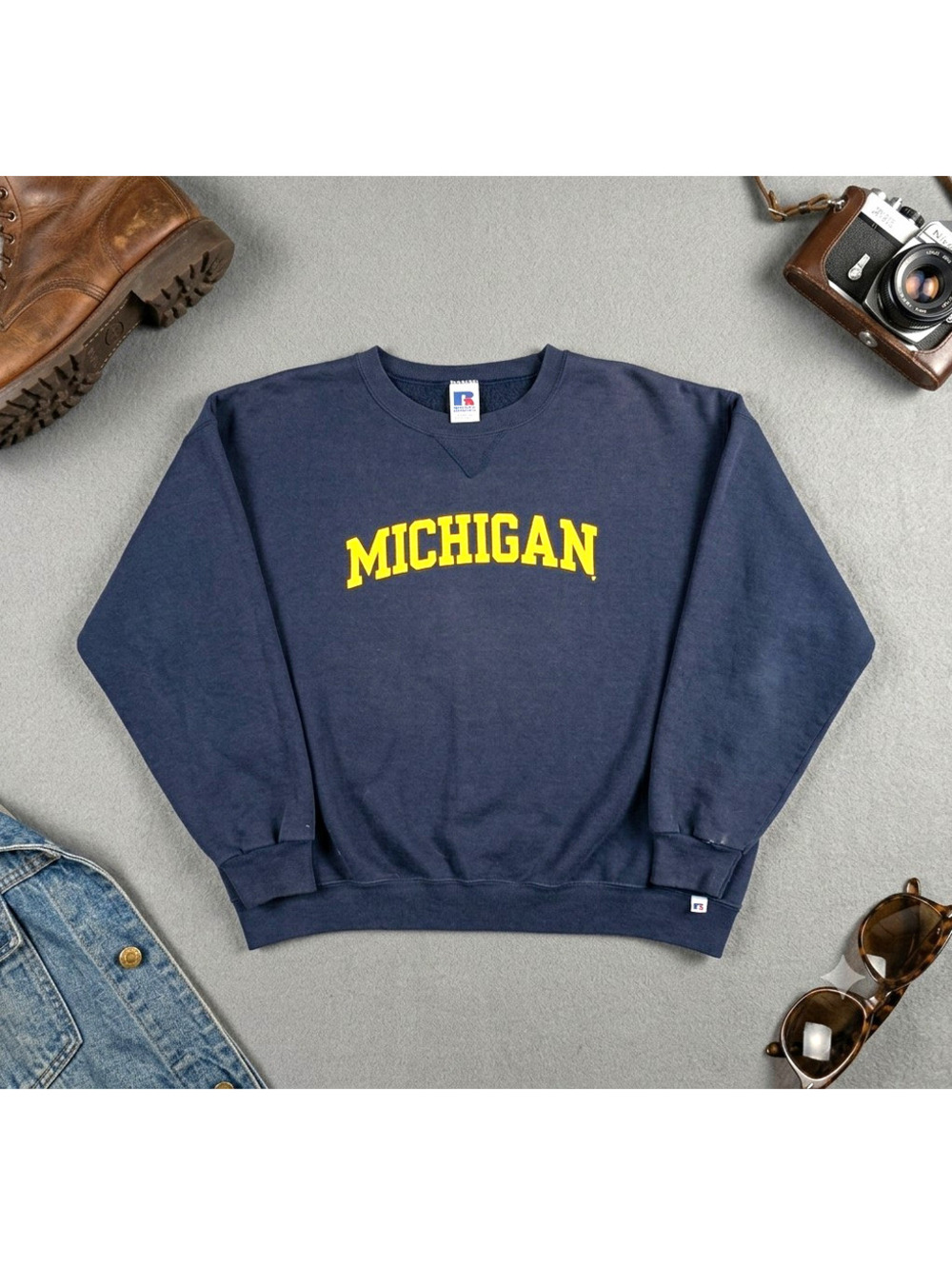 Vintage Russell Athletic Michigan Sweatshirt Crewneck Navy Blue XXXL 3XL Mens